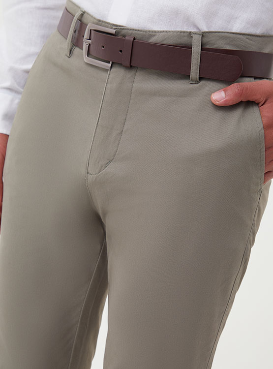 PANTALÓN HOMBRE KENNETH STEVENS OLIVA BELT - 4