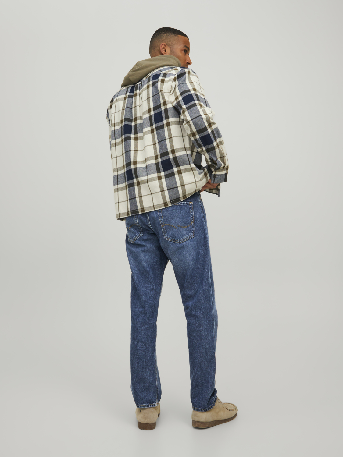 Ripley - PANTALÓN JEAN JACK & JONES PARA HOMBRE 100% ALGODÓN CHRIS ORIGINAL
