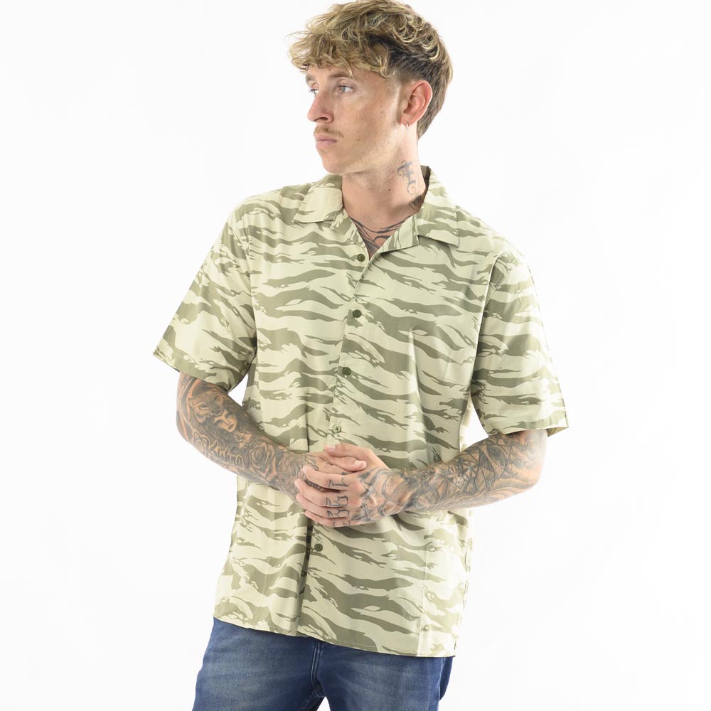 CAMISA MANGA CORTA HOMBRE BLACKOUT PRINT - 4
