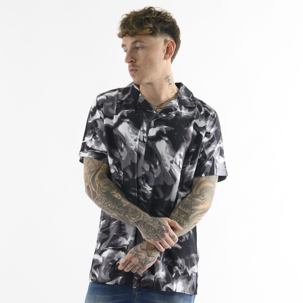 CAMISA MANGA CORTA HOMBRE BLACKOUT NEGRO LUCCA H23-24 - 2