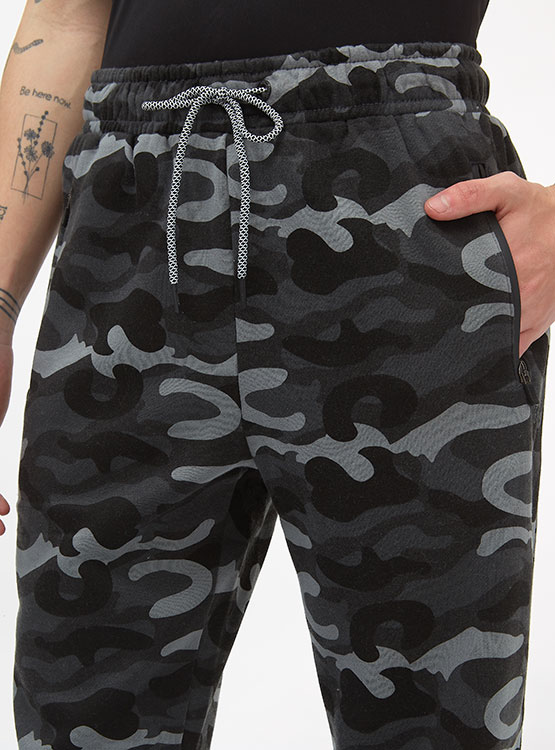 Ripley - PANTALÓN DE BUZO PARA HOMBRE REVUP CAMU 4