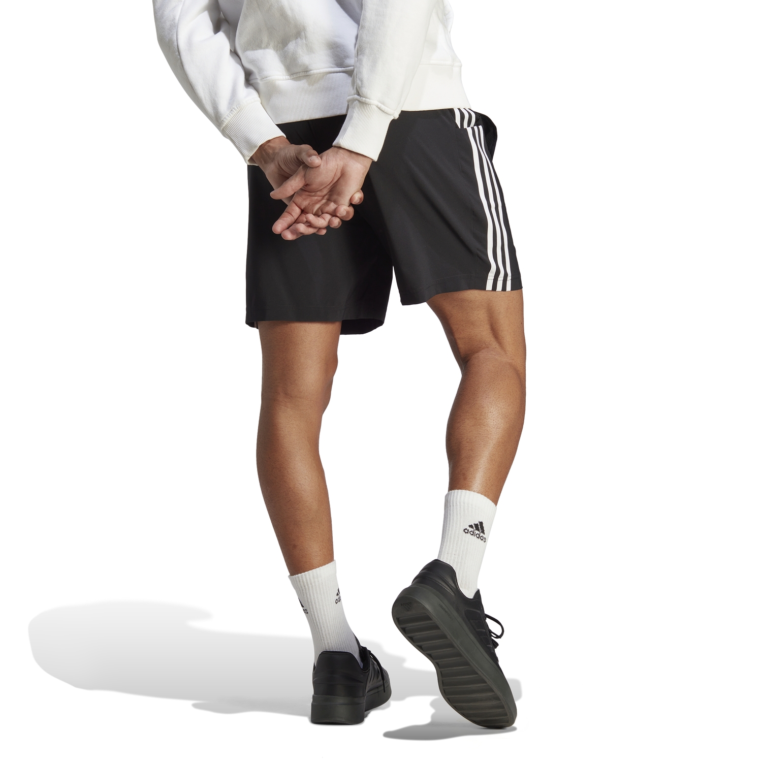 short-deportivo-hombre-adidas-ic1484-training-squadra-21-negro