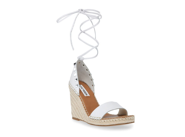 Steve Madden Sandalo Ciabatta Cento Donna, Vernice Bianca, Tacco 3,2 Cm, Con Borchie, Elegante E Comodo, Taglia 38 EU