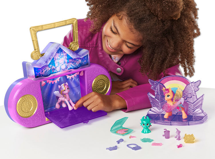 My Little Pony Escenario Musical Main Melody – Luces Y Sonidos, Con 3 Figuras Y 16 Accesorios (3+ Años)