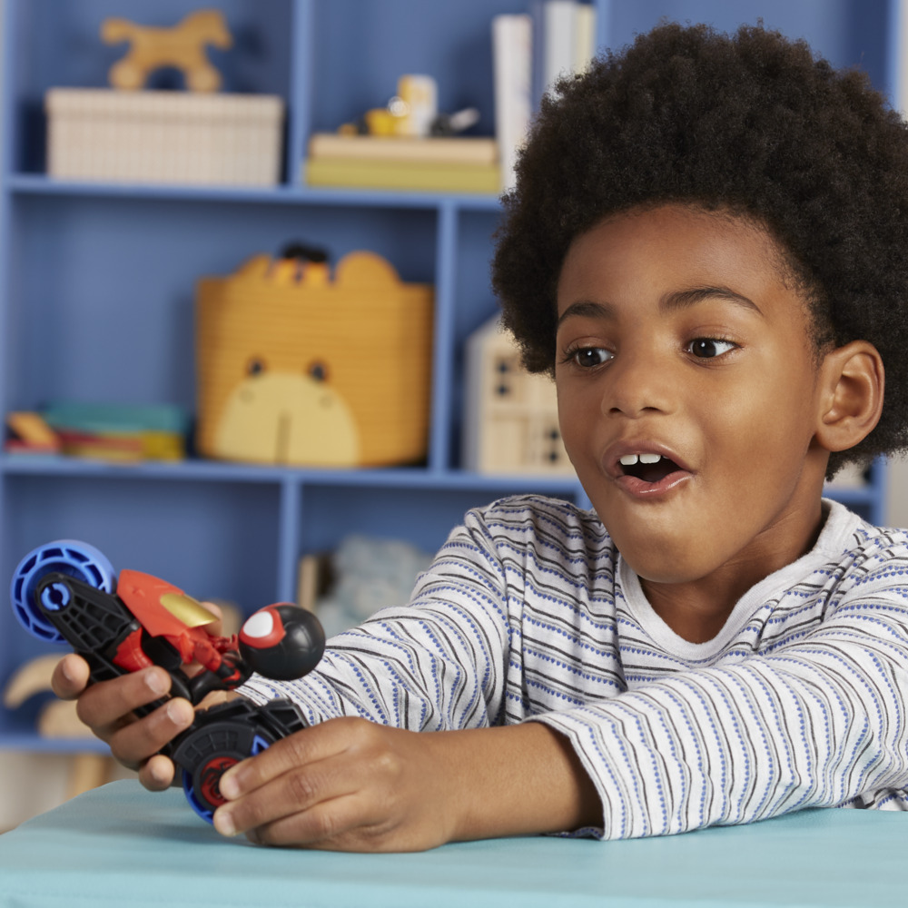 FIGURA ACCION SPIDEY AND FRIENDS F6777 MOTO Y SURTIDO - 5