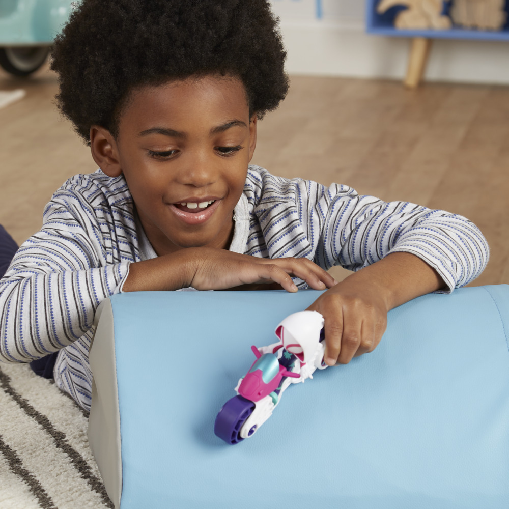 FIGURA ACCION SPIDEY AND FRIENDS F6777 MOTO Y SURTIDO - 5