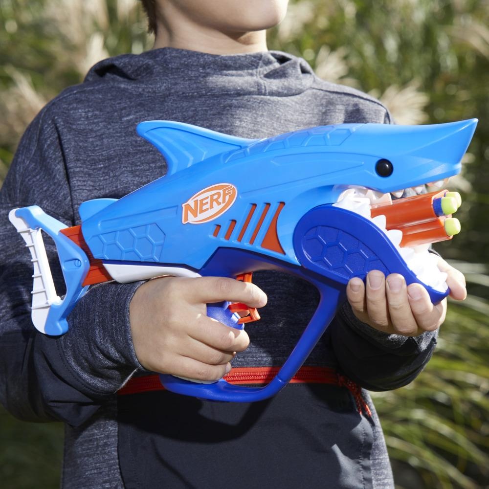LANZADOR NERF JUNIOR WILD SHARKFIRE - 9