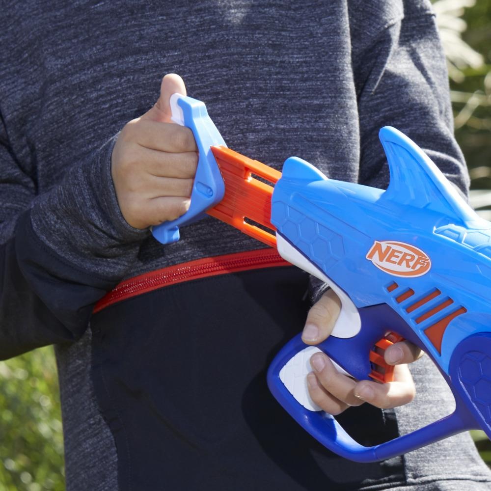 LANZADOR NERF JUNIOR WILD SHARKFIRE - 10