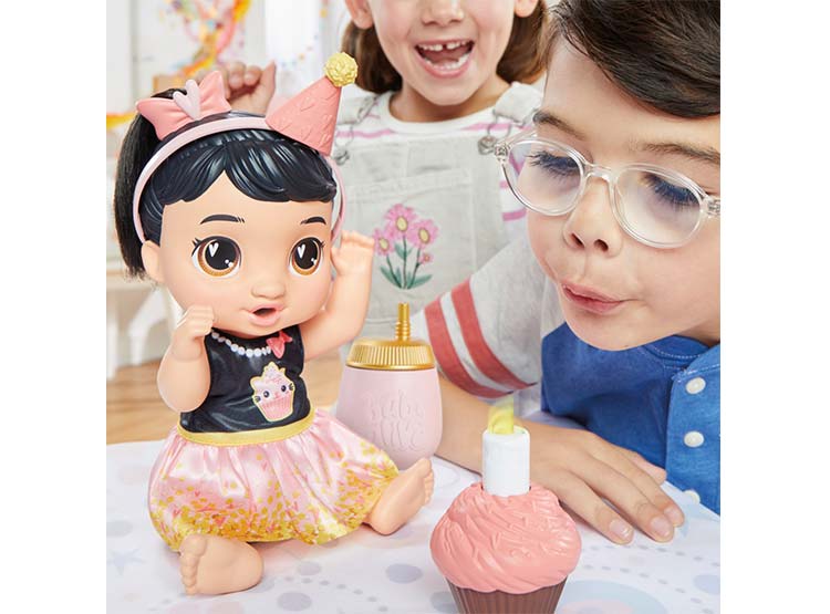 MUÑECA BABY ALIVE FIESTA DE CUMPLEAÑOS KATIE KAT - 8