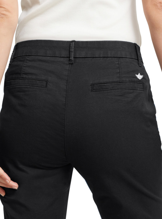 PANTALÓN SLIM MUJER DOCKERS NEGRO WEEKEND CHINO - 5