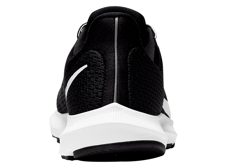 NIKE ZAPATILLAS RUNNING WMNS QUEST 2 PARA MUJER - BLANCO Y NEGRO