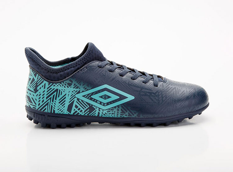 Ripley - ZAPATILLAS FÚTBOL UMBRO PARA HOMBRE TOCCARE II TF